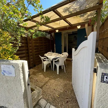 ヴィラ Pavillon Eaux Vives A Pierre La