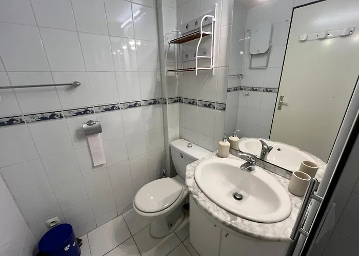 Pavillon Eaux Vives A Pierre La *